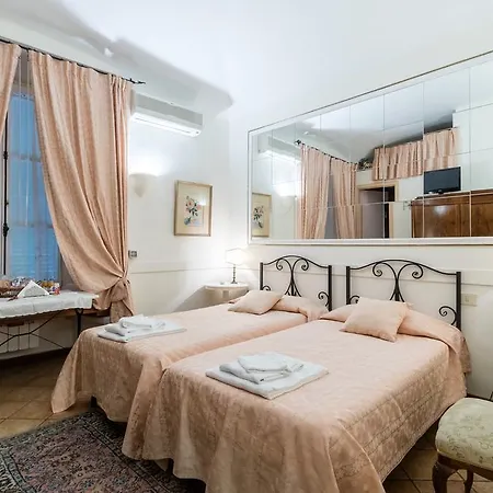 Beautiful St. Peter Apartment Rome